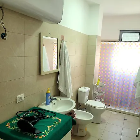 Apartment Appartament Klodi 6 *